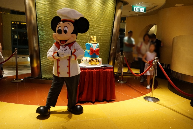 f:id:happiest_holidays:20180604211516j:plain f:id:happiest_holidays:20180604211516j:plain