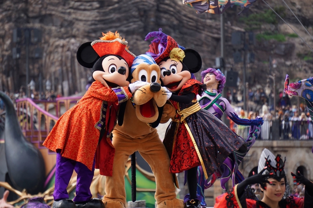 f:id:happiest_holidays:20181028220404j:plain f:id:happiest_holidays:20181028220404j:plain