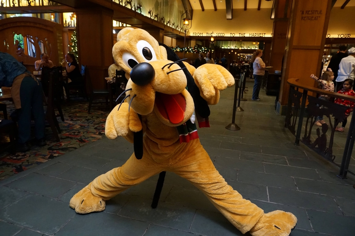 DLRのクリスマス（4.キャラクターダイニング） - Happiest Holidays