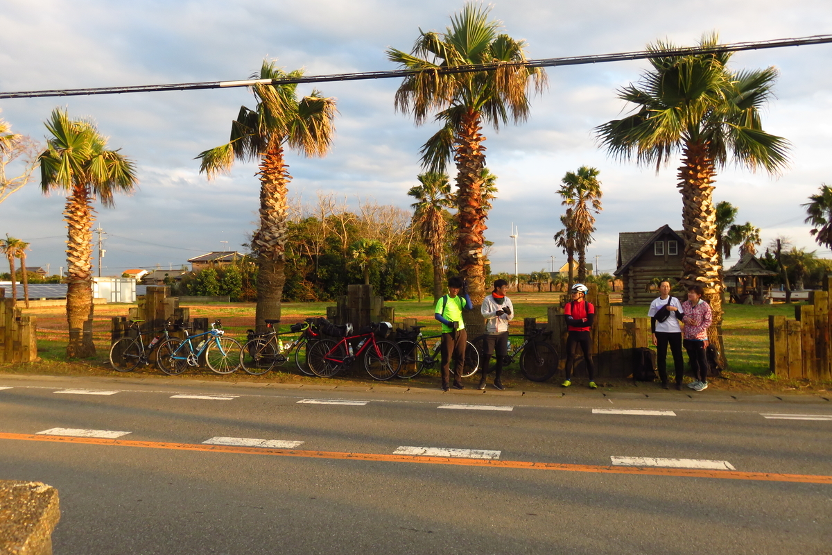 f:id:happyBiking:20191231160005j:plain f:id:happyBiking:20191231160005j:plain