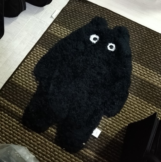 まだ引越しの片付け終わってないんだけど、部屋に引き篭もるべくテレビを買いました。 無駄に大きい65インチ。 大きすぎた気もする。  これから貞子出てきたら泣く。 引越しの片付け終わらない