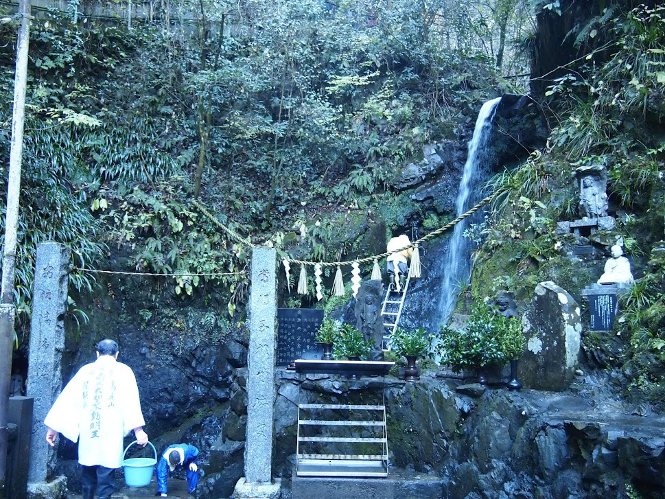 f:id:happydust:20160921230104j:plain f:id:happydust:20160921230104j:plain