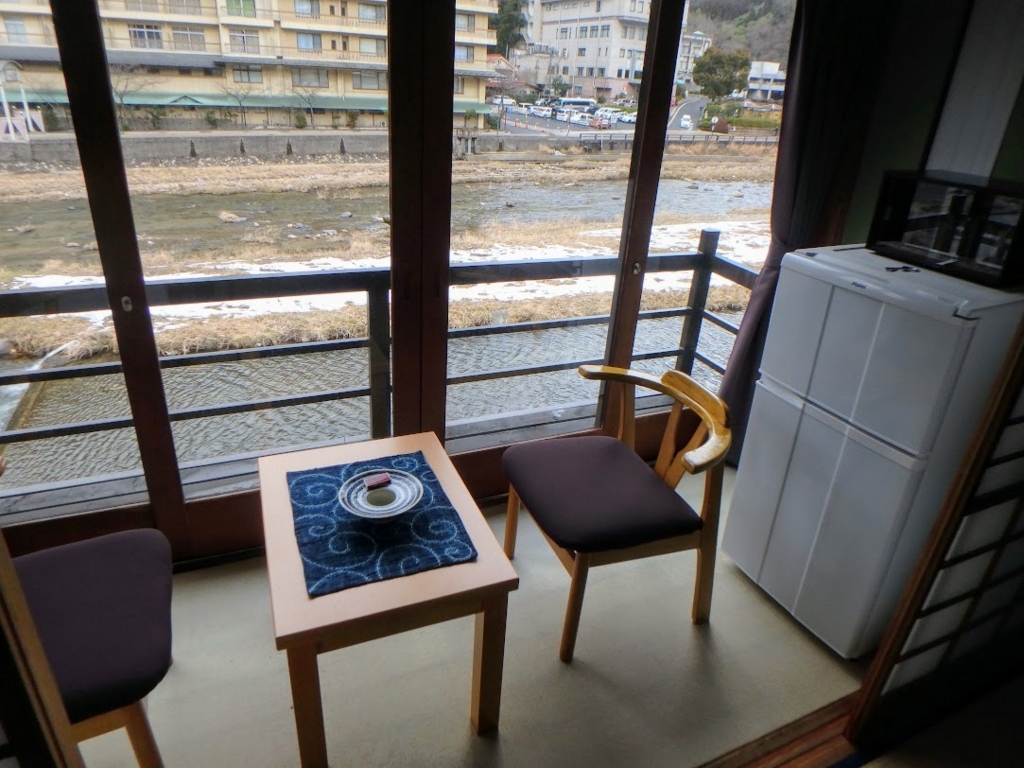 f:id:happydust:20180320040124j:plain