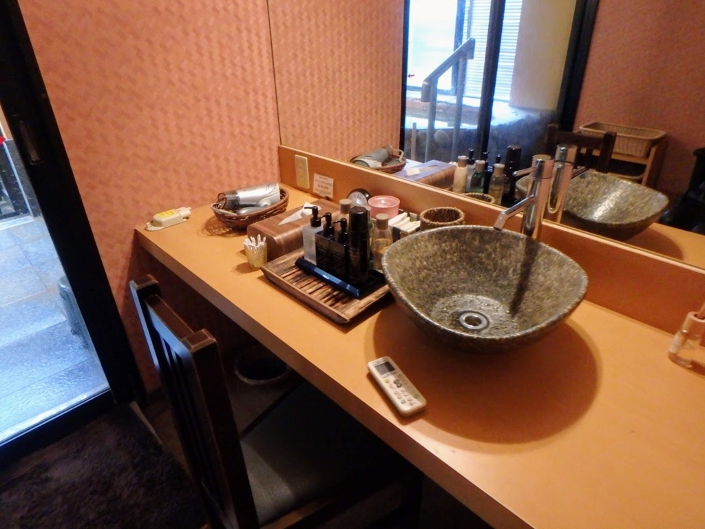 f:id:happydust:20180731003023j:plain