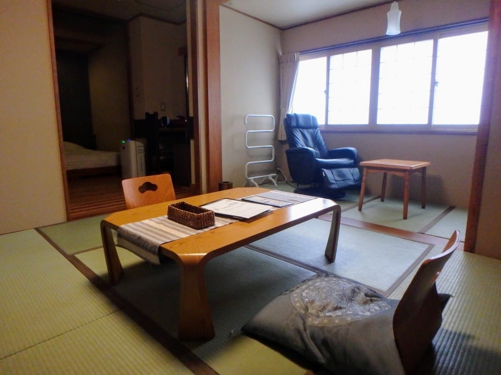 f:id:happydust:20190516225532j:plain f:id:happydust:20190516225532j:plain