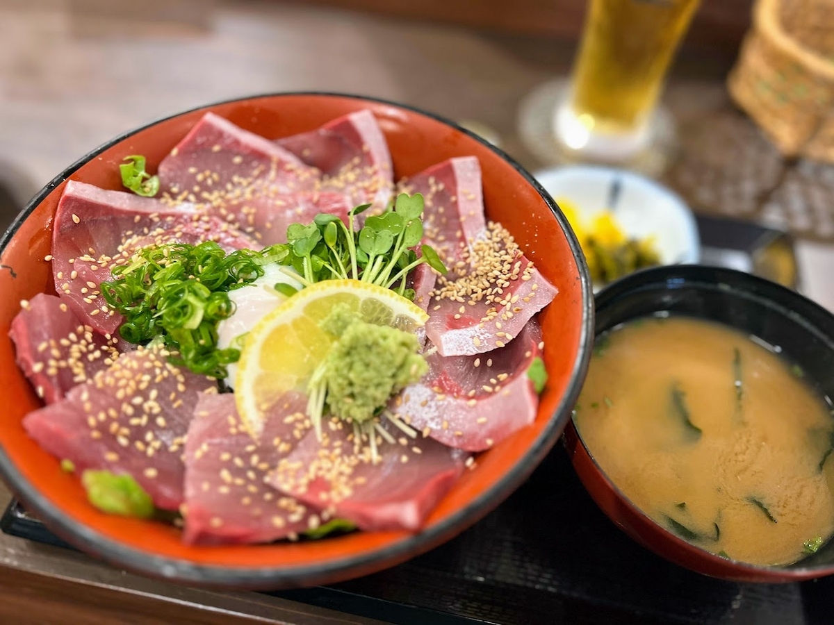 と よ 常 別府 駅前 店