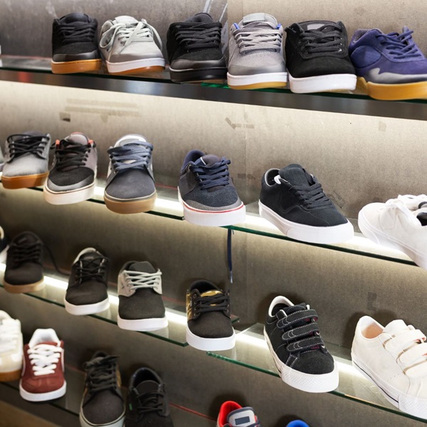 めざましテレビ イマドキ スニーカー