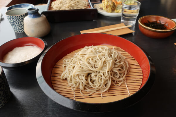蕎麦屋　登美　とろろ蕎麦
