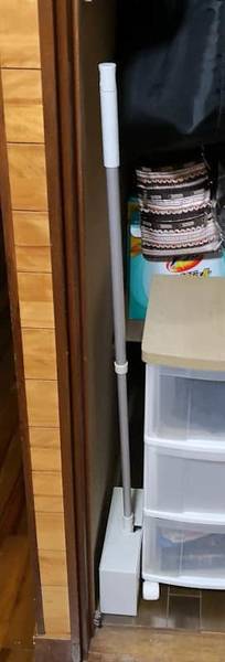 フローリングモップを収納した