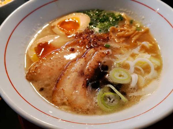 濃醇こってりラーメン