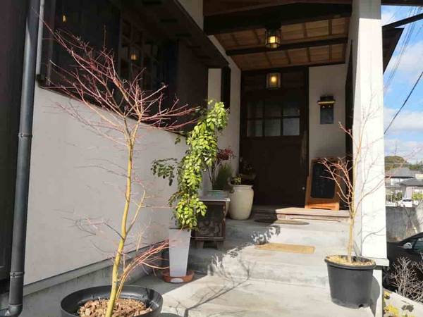 ぼちぼちの店舗入り口