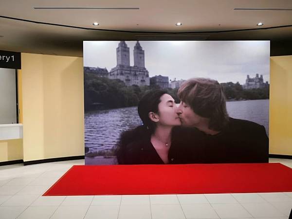 篠山紀信展会場入り口