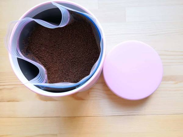 スプリングブレンドをキャニスター缶に入れた