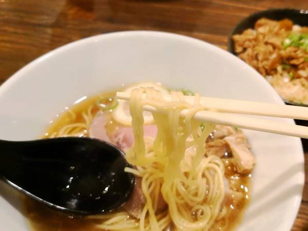 ムギノチカラ鮮魚系鯛らー麺