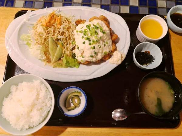 食楽々チキン南蛮定食