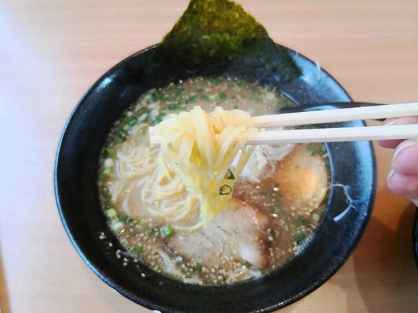 麺匠志輝魚介豚骨ラーメン