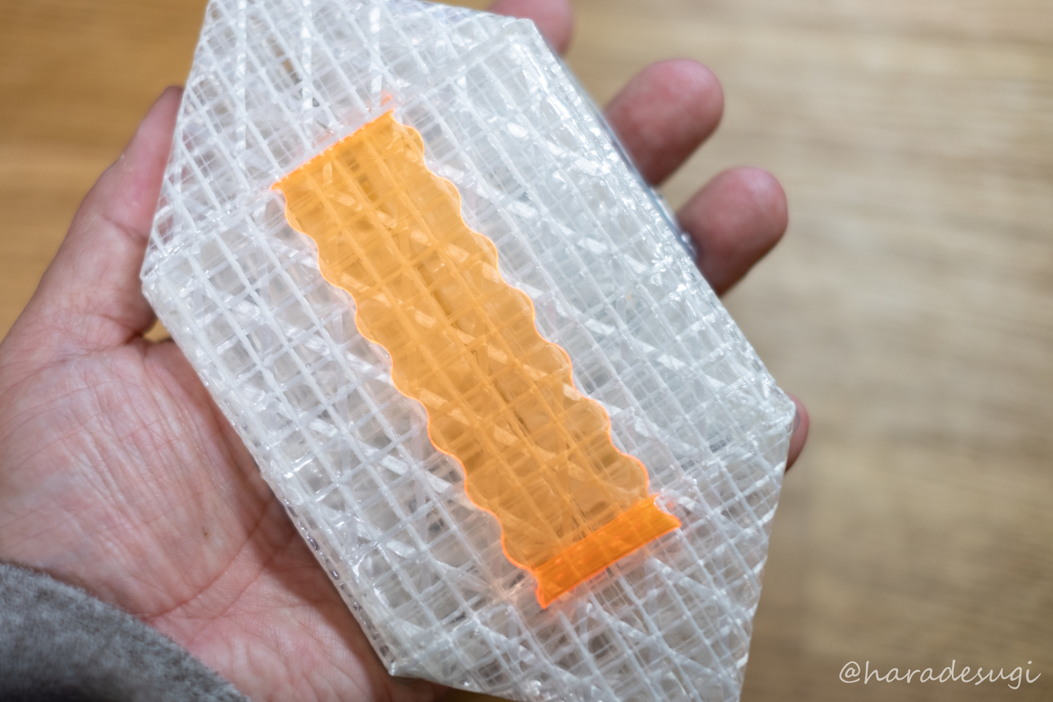 登山用のランタンにソーラーパフミニ（solar puff mini）を買い