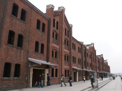 Yokohama Redbrick Warehouse (Tsumaki Yorinaka, Renovation:Arai Chiaki)