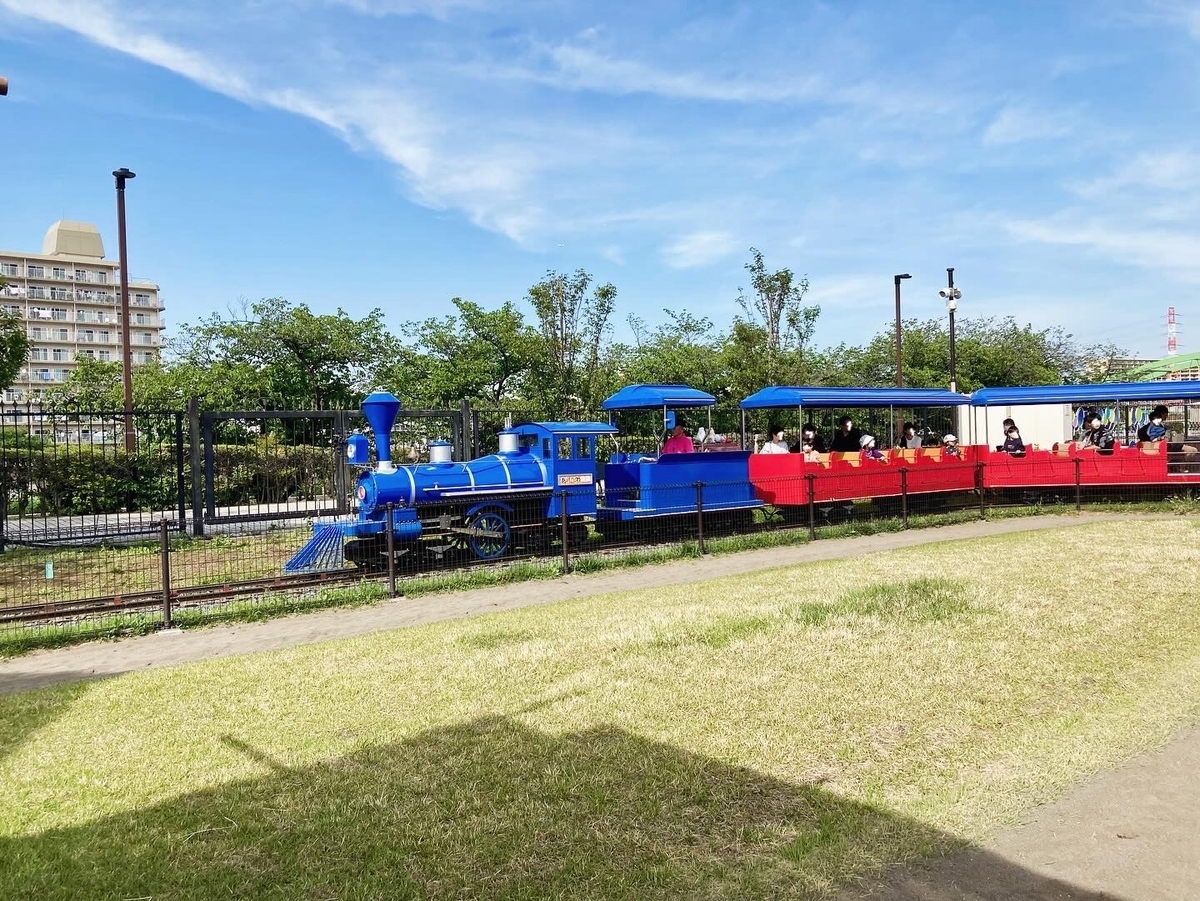 あらかわ遊園の豆汽車