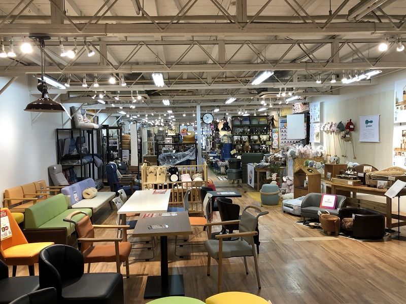 家具の総合商社、大川市の「関家具」