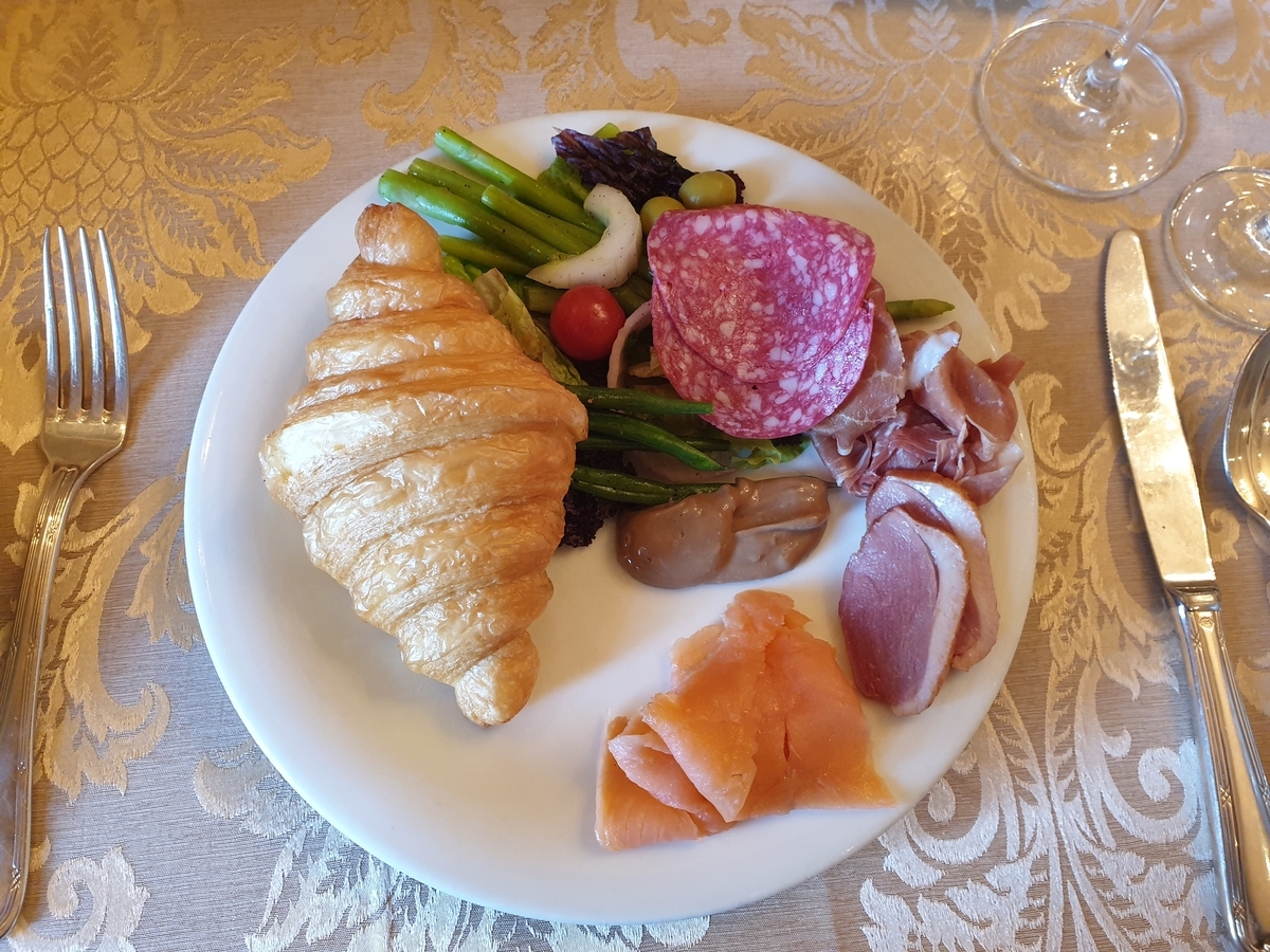 f:id:harumori0122:20190921095146j:plain f:id:harumori0122:20190921095146j:plain