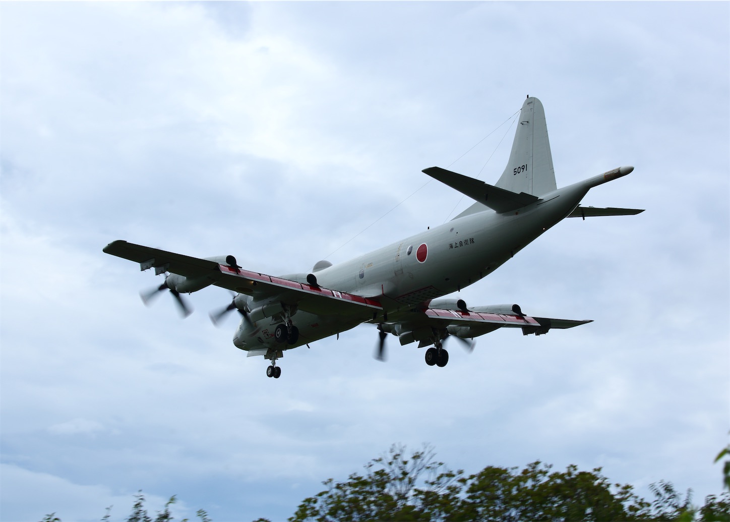 厚木基地】2025年9月29日 R/W19 “海鷲と「おおとり」と…” - ハルナ