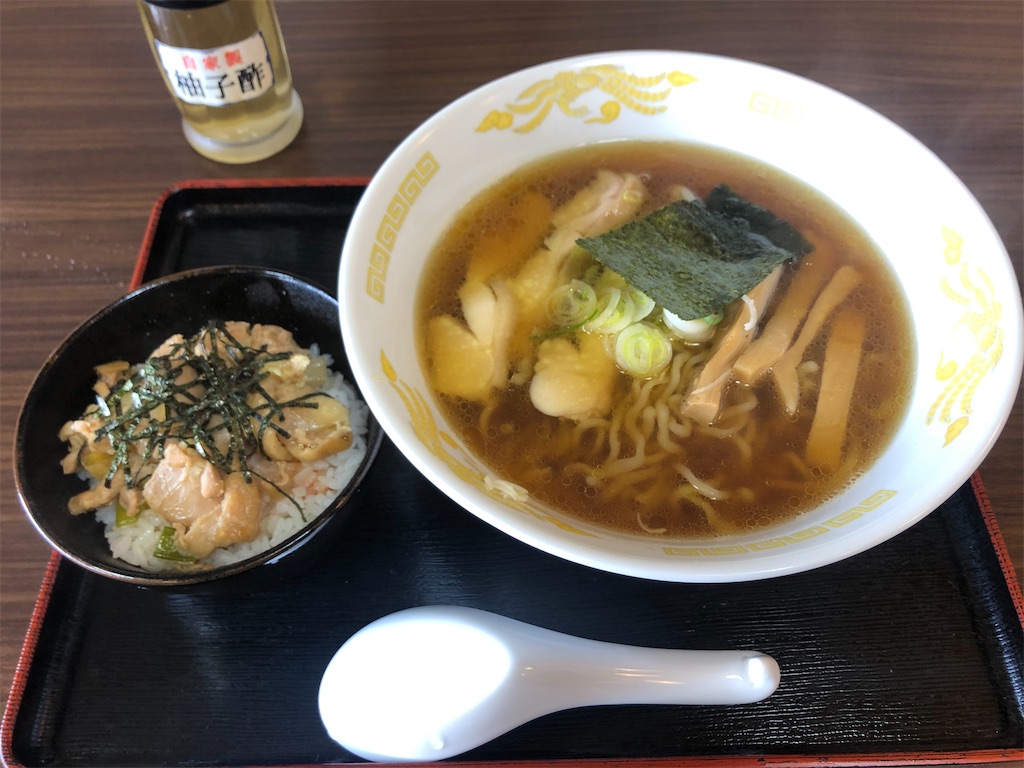 中華そばの店 たまる』② 「特選 鶏中華そば＋鶏めし」 岩手県盛岡市