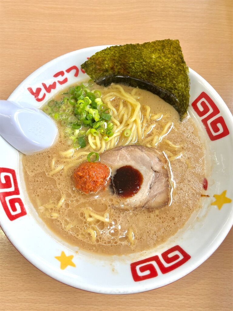 ＊とんこつラーメン様＊ 博多らーめん とんこつの王様 花巻店』②「とんこつの王様+もやし+替玉