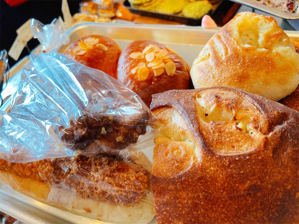 ついに来た 全方位パーフェクトなパン屋さん 岡山県里庄にある Sol Bakery ソル ベーカリー 登山やキャンプや日々のこと ついに来た 全方位パーフェクトなパン屋さん 岡山県里庄にある Sol Bakery ソル ベーカリー 登山やキャンプや日々のこと