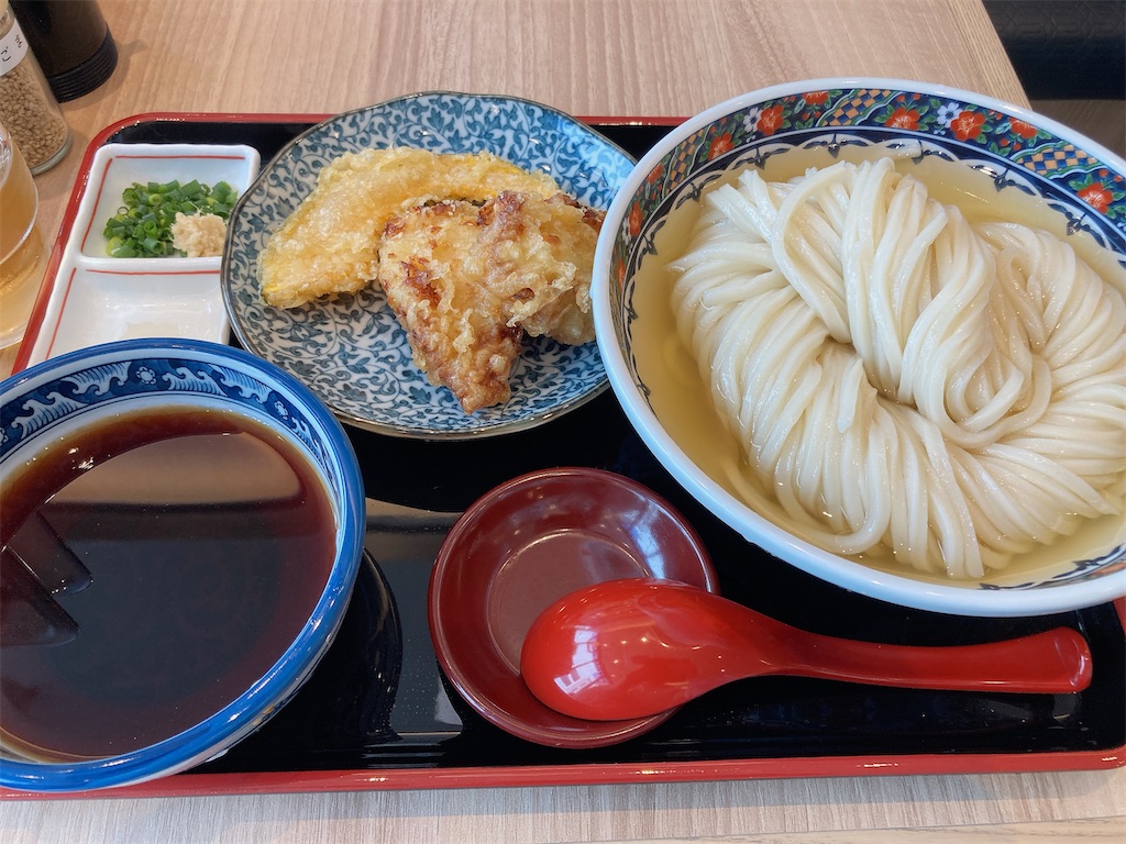 大阪箕面の新駅に出店。しっとりモチモチのうどんがうまいっ！ 大阪