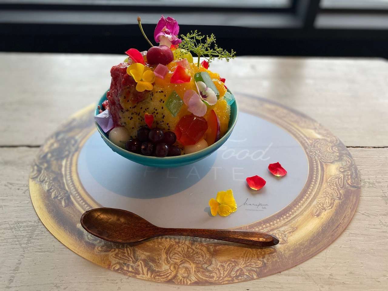 飲食業界経験ゼロだった主婦が設立1年で累計2万人購入の大ヒット。鉱物