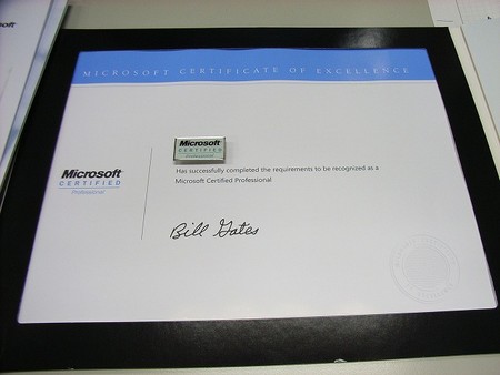 microsoft certificate professionalのwelcome kitが届いた とある
