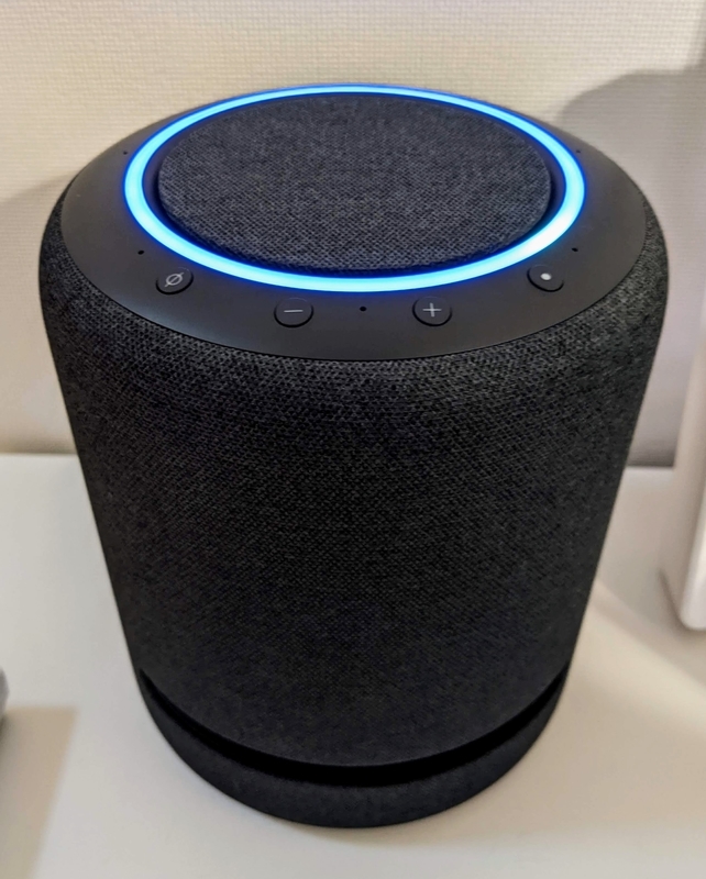 echo Studioとecho Plus(初代)の比較レビュー - アレクサ echo Studioとecho Plus(初代)の比較レビュー - アレクサ