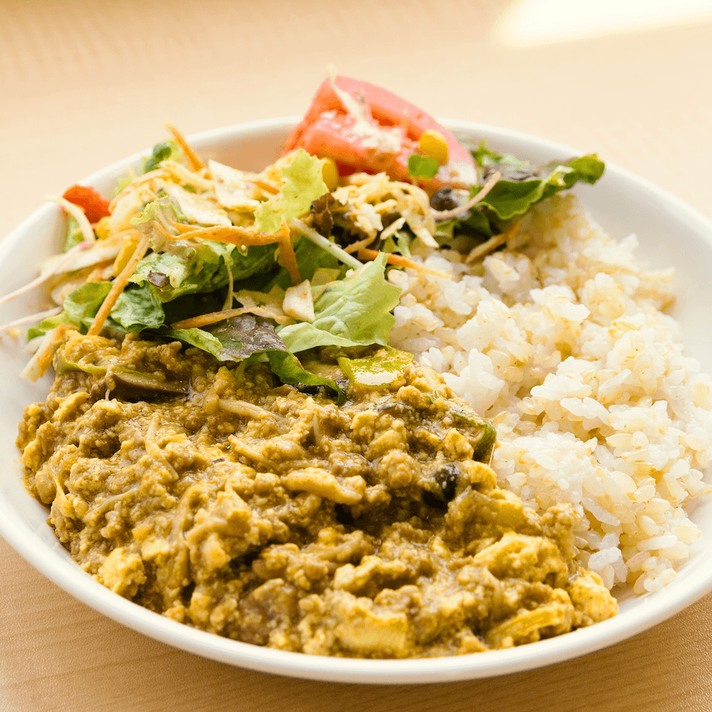 今日のランチ:白ネギとキノコのお豆腐ドライカレー