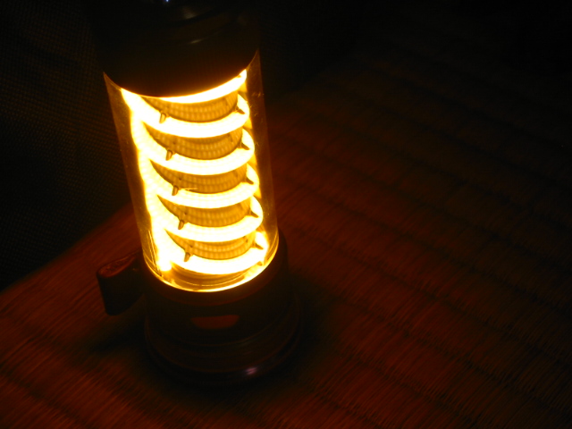 ミニLEDランタン】ゴールゼロとエジソンライトスティックあなた