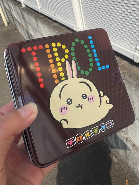 チロルさん専用 ちいかわとチロルチョコがコラボ！「ちいかわちろるちょこ缶」が