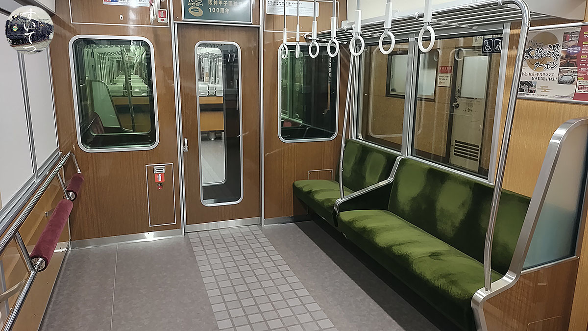 阪急電車：新2300系と嵐山線6300系 車内と座席を観察 - 気ままな 汽車好き