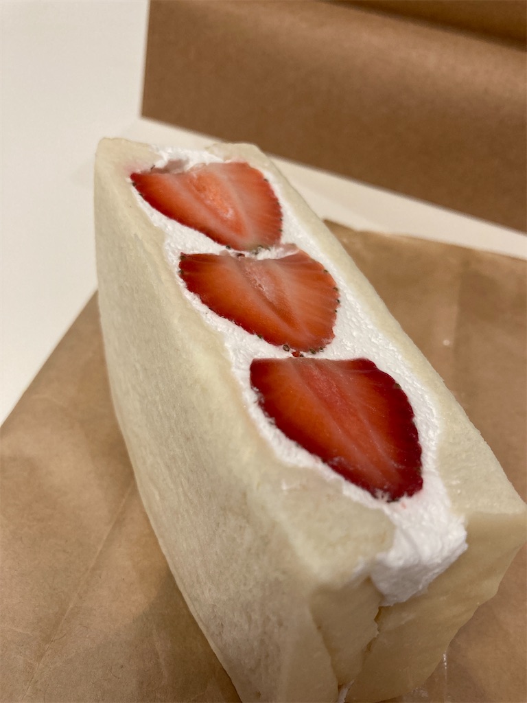 f:id:hatomunebba:20221118004542j:image f:id:hatomunebba:20221118004542j:image