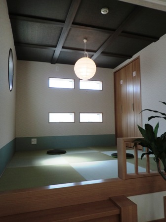 f:id:haucomi:20120505103225j:image:w360
