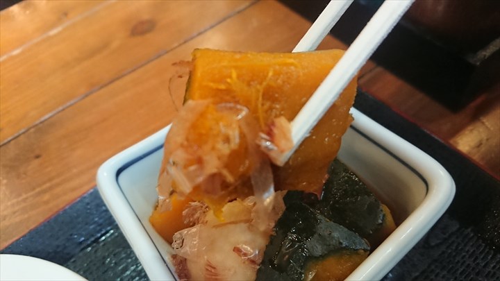 人形町　大衆居酒屋　ちょっぷく　かぼちゃの煮物