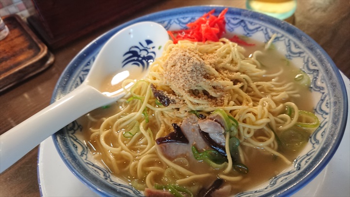 水天宮前　ラーメン　しばらく　トッピング