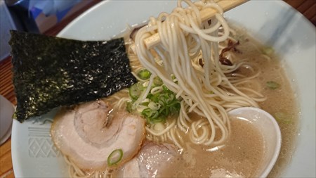 麺　『博多濃麻呂』（二子玉川駅）