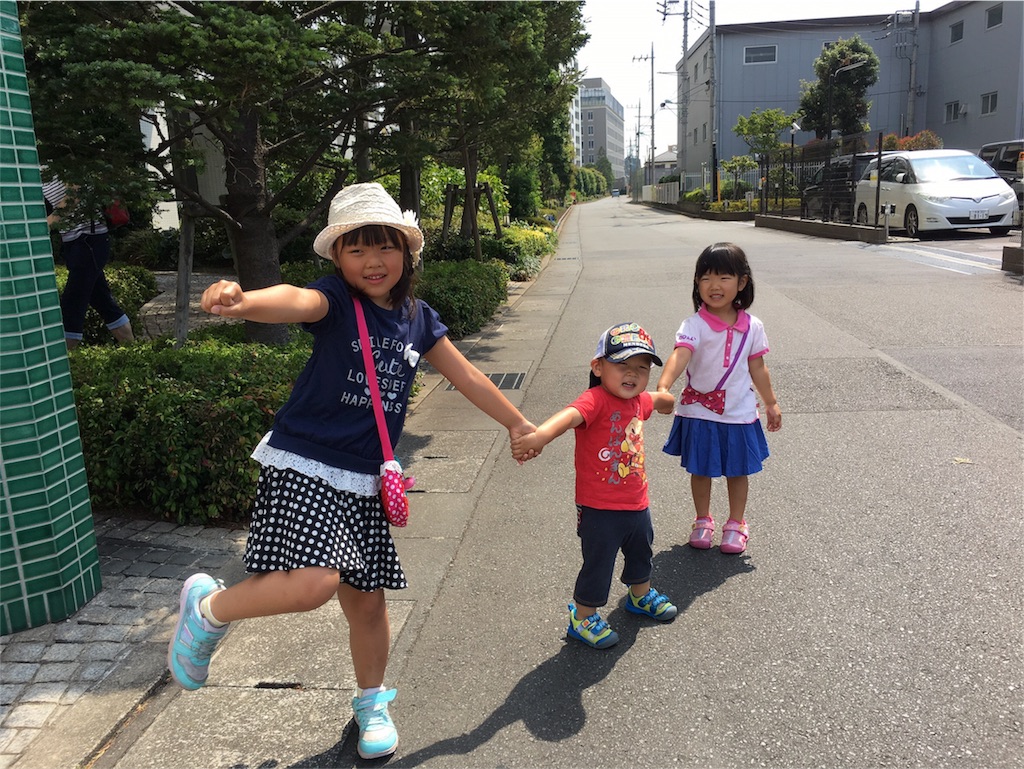 f:id:hayachi0124kurochan:20170725074904j:image f:id:hayachi0124kurochan:20170725074904j:image