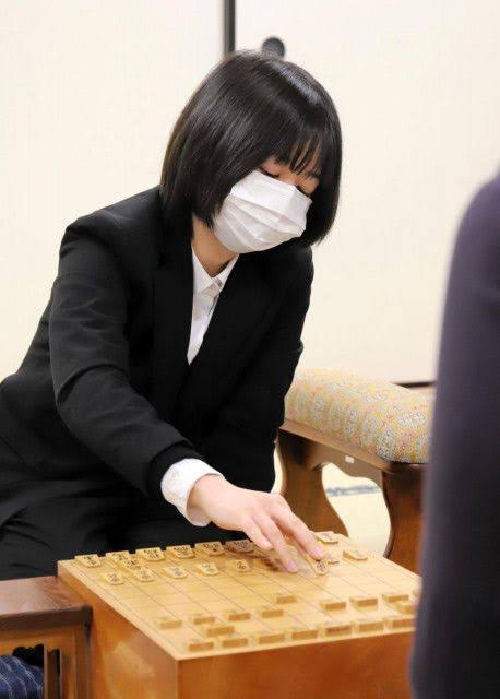 将棋界の新たな星!中七海女流三段を紹介します! - はやのじブロマガ