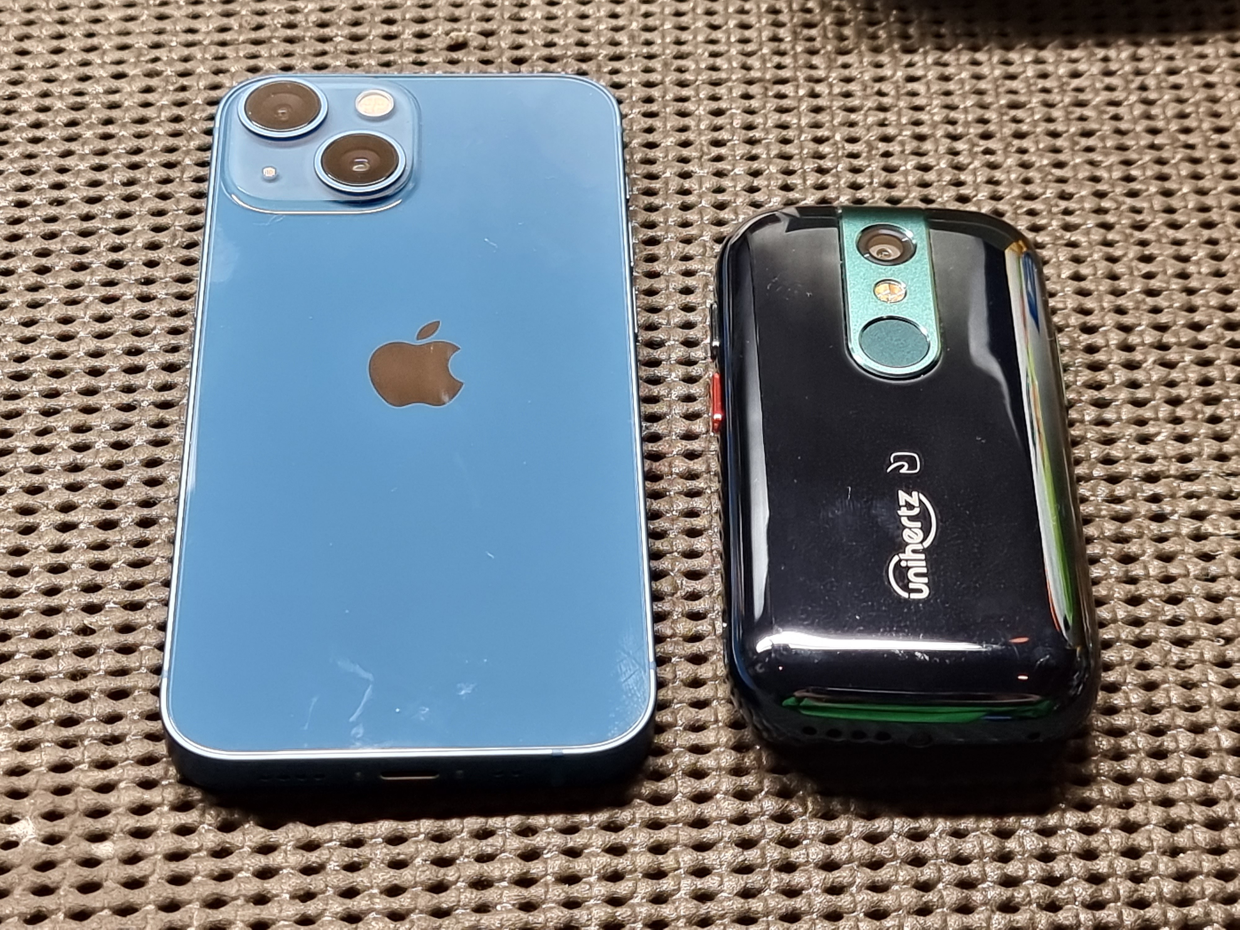 Unihertz Jelly2 日本向け おサイフケータイ対応