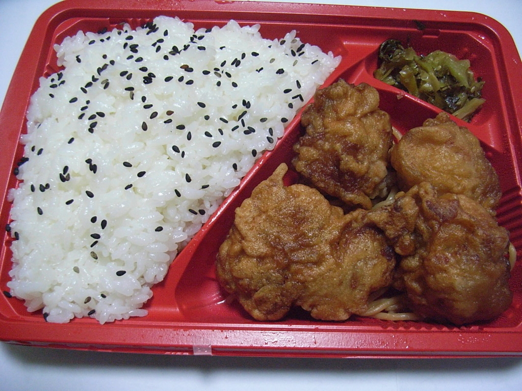 唐揚げ好き過ぎるので、最近唐揚げ食べる度にデータ取ってマツコの知らない世界出られるレベルになろうかなって思ってる f:id:hayner:20170612000905j:plain
