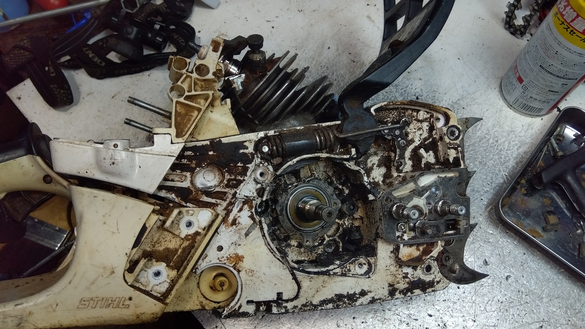 STIHL MS261 修理完了 - hd03800