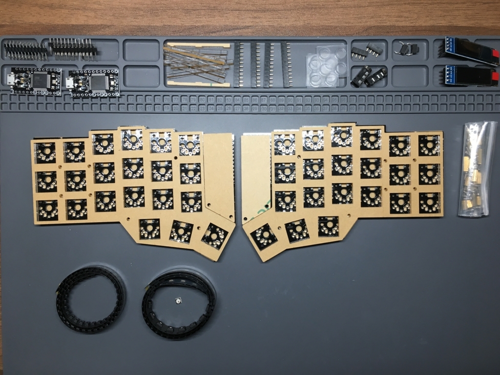 crkbd (コルネ DIY keyboard) をキースイッチスワップ仕様で組んだ