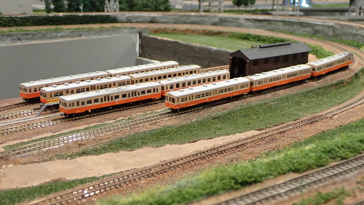 写真はKYOの駅ローカル線のヤード