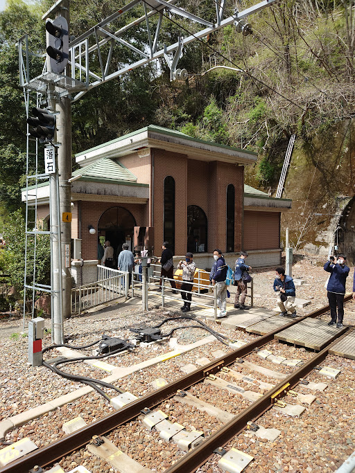 秘境駅線